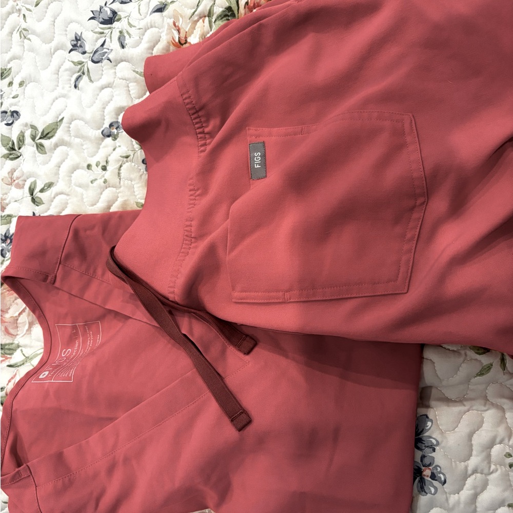 FIGS, CUTE PINK COLOR